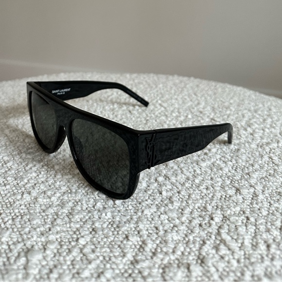 Saint Laurent Sunglasses - Picture 6 of 15